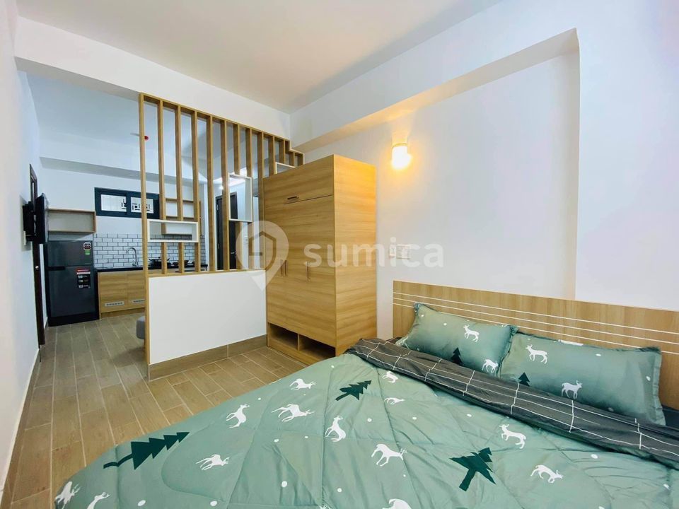 https://apis.sumica.ai/1/img/-3fneUBsRqUh1pIEfsu-rtrG-sHAClIZSgFsoimWVUk/rs:fit:1024:1024/wm:0.375:ce:0:0:0.35/W2MEnwhfJyVu5LS7/X-96QIgwd5giPGSW/ttw469fNqIGailst.jpg