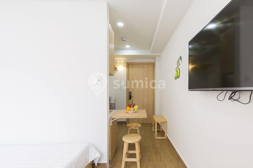 https://apis.sumica.ai/1/img/159vOpEpk9QU4KgXOGCcNxFW_77pta3-Lnaugm7YufM/rs:fit:1024:1024/wm:0.375:ce:0:0:0.35/XzEFzglfIiVuuObu/Xe96QIgzd5lyOWeW/6N5t7oWcrdSbjQou/_GZF-Q.jpg