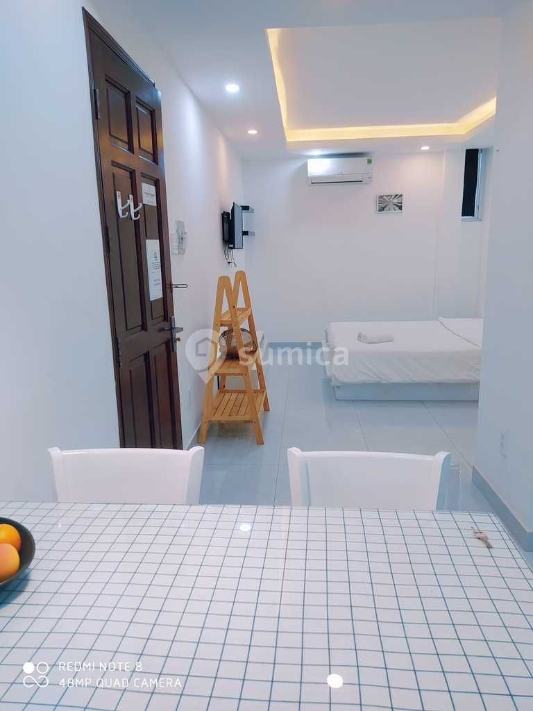 https://apis.sumica.ai/1/img/3Bizu4qPu77mwgT-w69f6MiyCzaBr8N1fCVzvkk1h4g/rs:fit:1024:1024/wm:0.375:ce:0:0:0.35/D2NQxAsDcSVuv7Hp/C-96QIgzd8AiOGCW/4tw87YSaqdWe0Qop/jUV42fjqfdh7CgB6/5xpNU72hJUFL0x1o.jpg