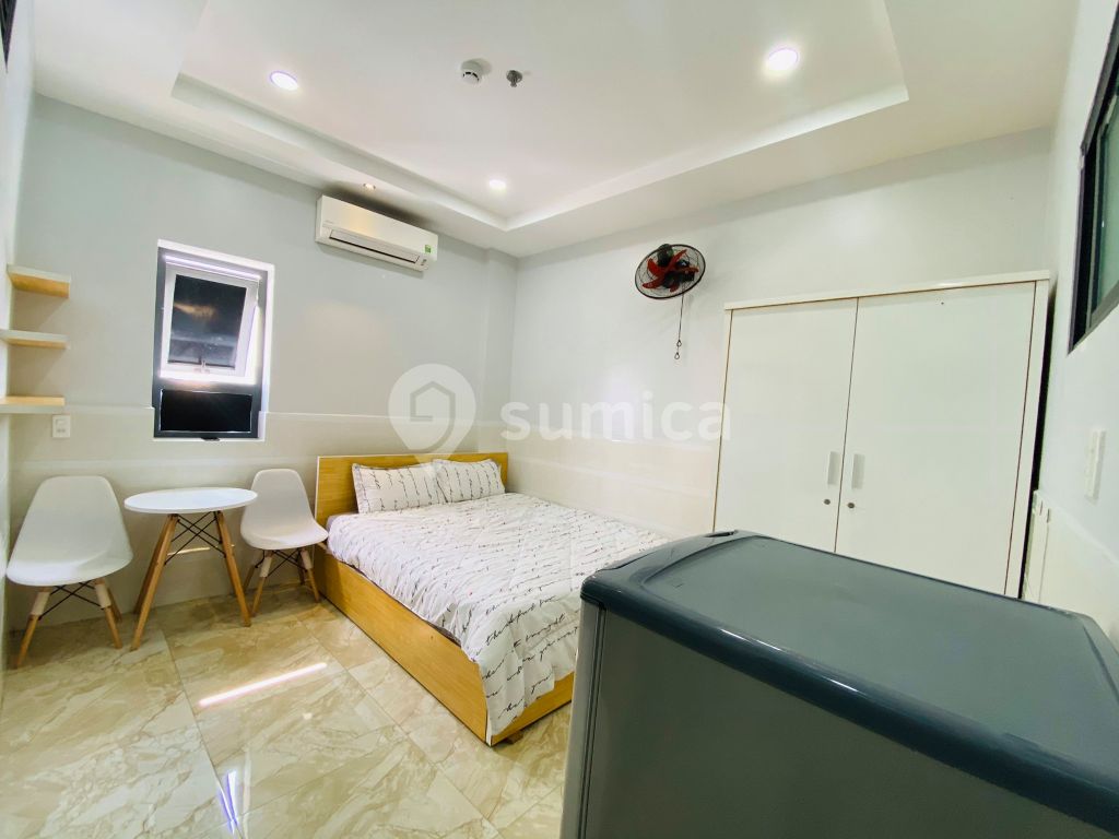 https://apis.sumica.ai/1/img/3P2X3E3vQ2-Kc8G9R5wWPOkk09ru6TIbKLnEwxFCLNw/rs:fit:1024:1024/wm:0.375:ce:0:0:0.35/X2RWnlxeciVuvrC_/Xe96QIgwd5giPGSW/ttw469fNqIGailst.jpg