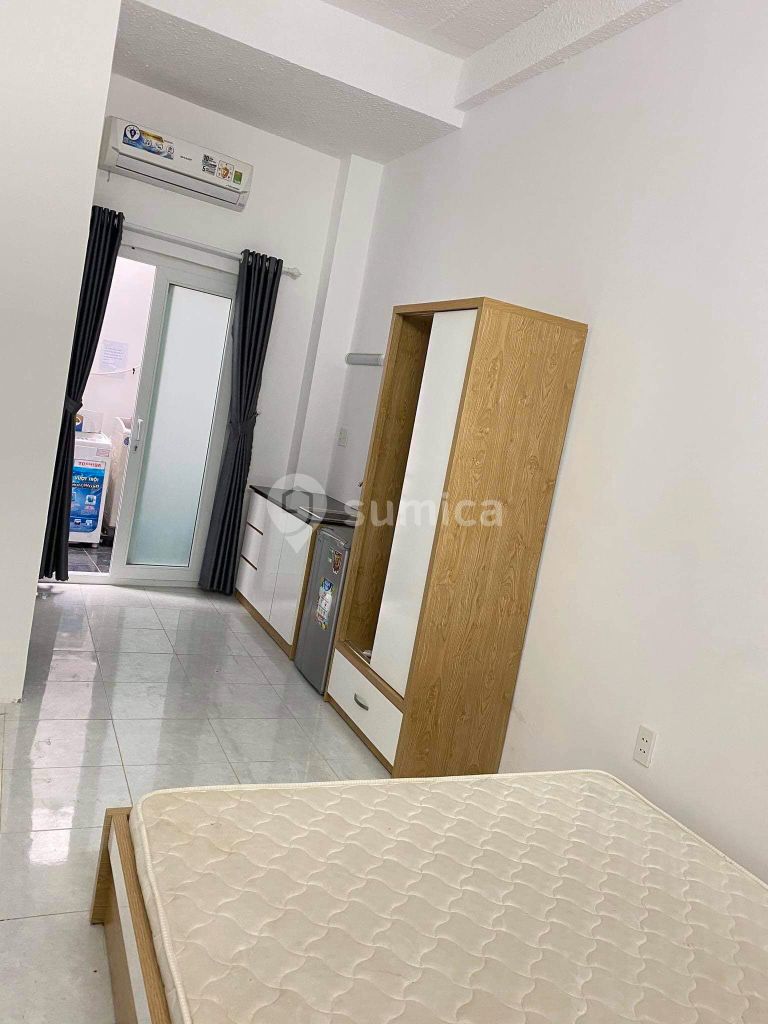 https://apis.sumica.ai/1/img/55LnflOfNKVqbvxKA1lrArtfQO12u81rMElx9qZfANA/rs:fit:1024:1024/wm:0.375:ce:0:0:0.35/VWQFnw4EfSVuv-Tp/CO96QIgwd5giPGSW/ttw469fNqIGailst.jpg