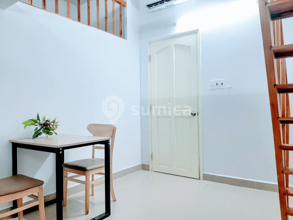 https://apis.sumica.ai/1/img/5LbFva-kKGQgGWNxEGiKDK0VpMbKzp-LEnwfHChHbVs/rs:fit:1024:1024/wm:0.375:ce:0:0:0.35/XGEFxQpRfSVuvrXr/Du96QIgzd8B1OjWW/tY9tvNKd_Ymc0Ah5.jpg