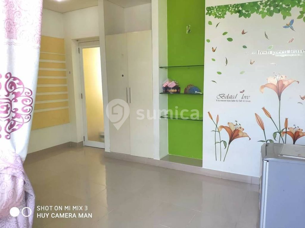https://apis.sumica.ai/1/img/6EbC2cc85zQ2yGUAisDe33OpjEhN_GRwW1a_JDT2jkY/rs:fit:1024:1024/wm:0.375:ce:0:0:0.35/WmYFnQ5TdyVuurHv/Ce96QIgzd8AlP2eW/s41uvYSe_oWa2Qkv/_GZF-Q.jpg