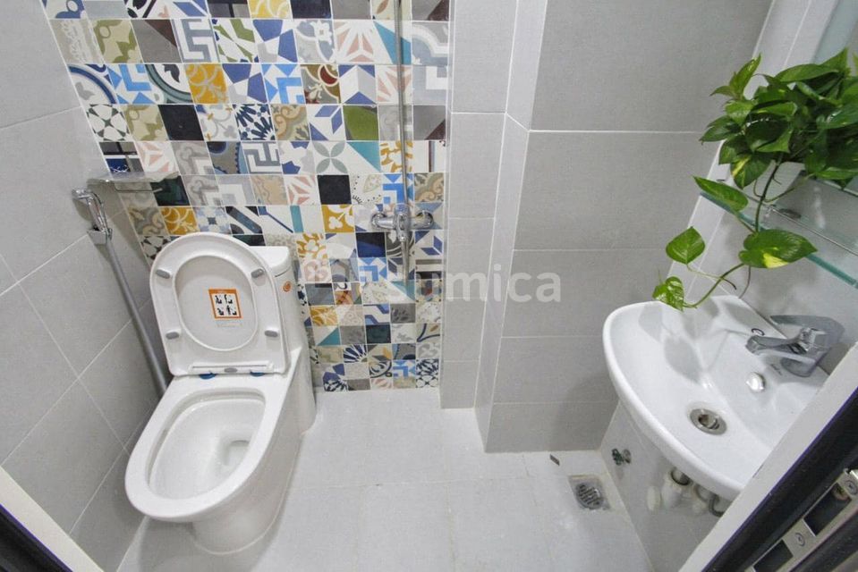 https://apis.sumica.ai/1/img/73Fa_rdQd76Mu9Sn_UhJeB8JpYPols5ksROErAT2pgY/rs:fit:1024:1024/wm:0.375:ce:0:0:0.35/D2AHnVsCfSVu7LPq/D-96QIgwd5gjOmKW/54897dfBr9Cf3Ql_.jpg