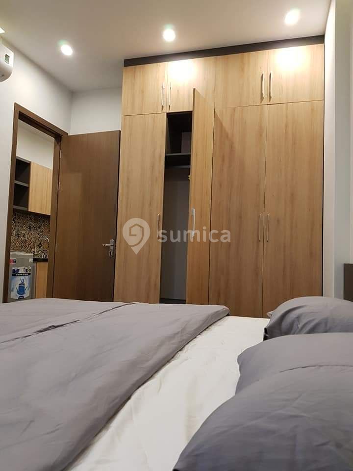 https://apis.sumica.ai/1/img/9QNm9HXsmi57bfKHydwQ2m0aBuV7pm8c76-VO0UWs_A/rs:fit:1024:1024/wm:0.375:ce:0:0:0.35/ASpEnUgLN3kp7rWk/X7IgHp03N5U4ZyDc.jpg