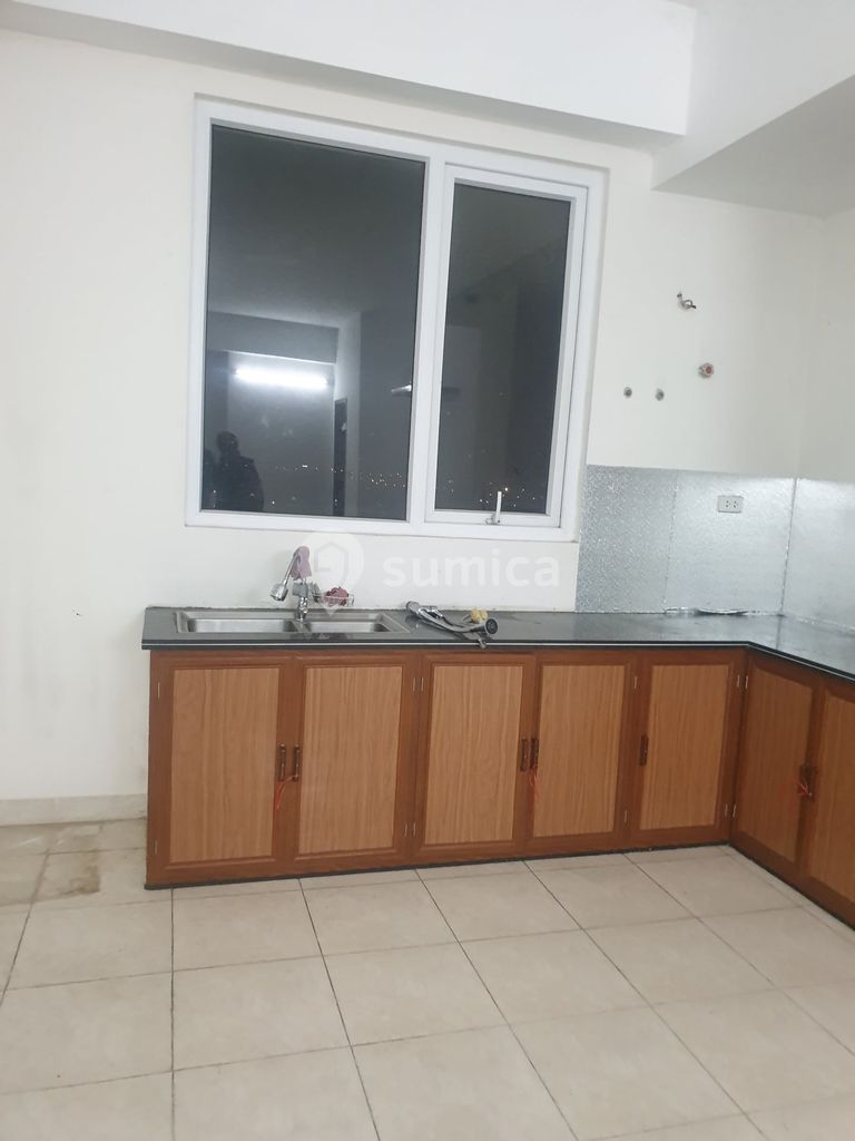 https://apis.sumica.ai/1/img/AVTBq1HteR8HUqgQSnGdxLCfOIdn7fMe7SSPLSfxxP4/rs:fit:1024:1024/wm:0.375:ce:0:0:0.35/VWcBmVpTfSVu5bLr/WO96QIgwd5giPGSW/ttw469fNqIGailst.jpg