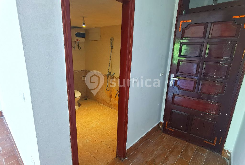 https://apis.sumica.ai/1/img/B754pcao4MNSd3l5KHdoBMnMzCh3-hDqbXSGLsPTa7c/rs:fit:1024:1024/wm:0.375:ce:0:0:0.35/XDFRzVsCISVuvra8/D-96QIgwd5giPGSW/ttw469fNqIGailst.jpg