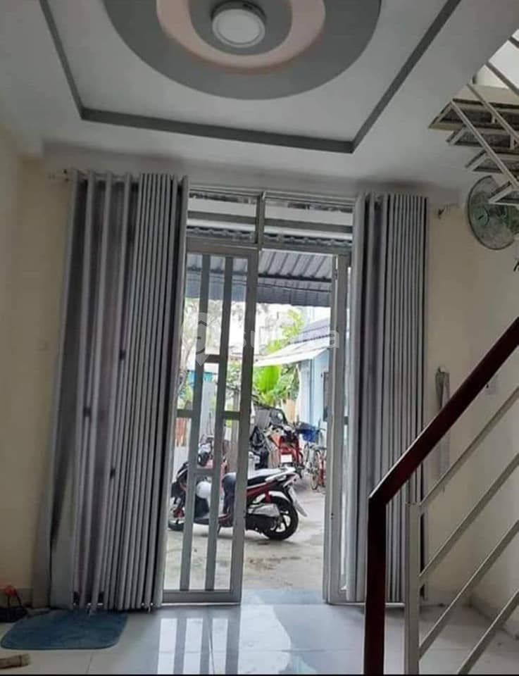 https://apis.sumica.ai/1/img/HKRYSKs3Zw284tS46vZ4sncMrTj2dlz8ojdec6qrsVA/rs:fit:1024:1024/wm:0.375:ce:0:0:0.35/XDBQyQtefCVuvbrt/De96QIgwd5giPGSW/ttw469fNqIGailst.jpg