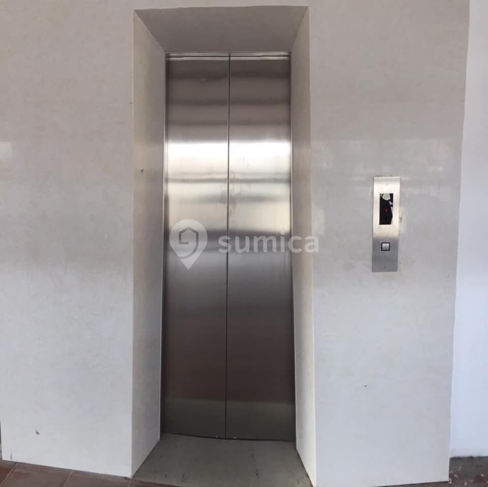 https://apis.sumica.ai/1/img/IYDyTH-Yn4FXdZF03Uk56MOOQ1WW6EwGvp59el3ZglQ/rs:fit:1024:1024/wm:0.375:ce:0:0:0.35/CWUFnlwGfCVu6bvu/DO96QIgwd5guOWGW/tos0uNHA_ITK3Ah4/_GZF-Q.jpg