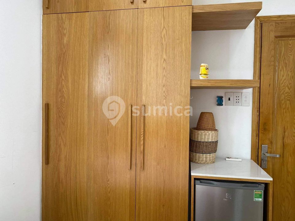 https://apis.sumica.ai/1/img/IrqIrwwYsV_lDuzTgT8icqWR0ba0WAFfmBvSAxzMx3o/rs:fit:1024:1024/wm:0.375:ce:0:0:0.35/CzRWmQ8DIiVuvuHu/Du96QIgwd5giPGSW/ttw469fNqIGailst.jpg