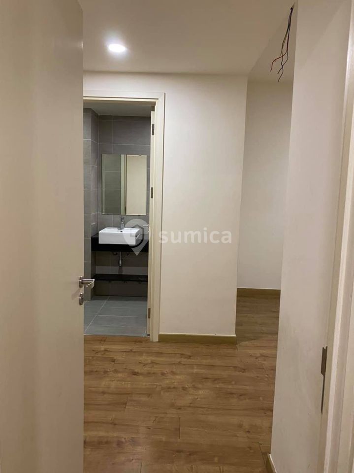 https://apis.sumica.ai/1/img/KRFVosdTEMxqtP1yQHBXc9tQ3lKLixv1nz_xtIPCumc/rs:fit:1024:1024/wm:0.375:ce:0:0:0.35/C2NQy15UICVu67Dr/BO96QIgwd5giPGSW/ttw469fNqIGailst.jpg