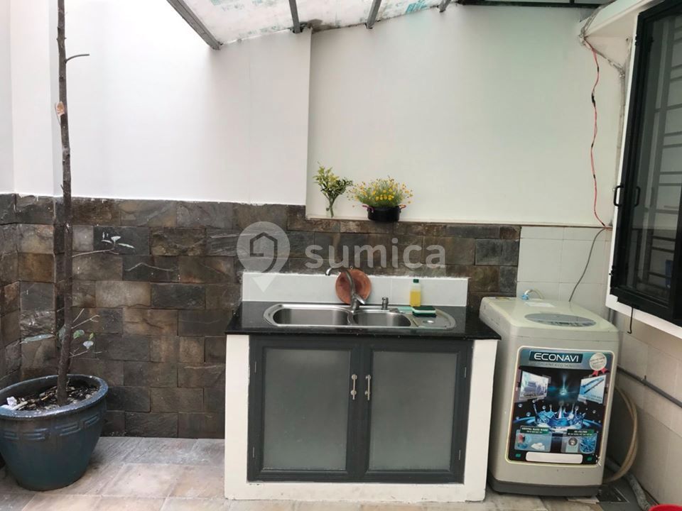 https://apis.sumica.ai/1/img/L6orreeFLnLUZYasGjRhINyg9dWFd7ZNQ084TZKpNtU/rs:fit:1024:1024/wm:0.375:ce:0:0:0.35/CWEHy1tfISVuvrLp/D-96QIgzd8B1OjWW/tY9tvNKd_Ymc0Ah5.jpg