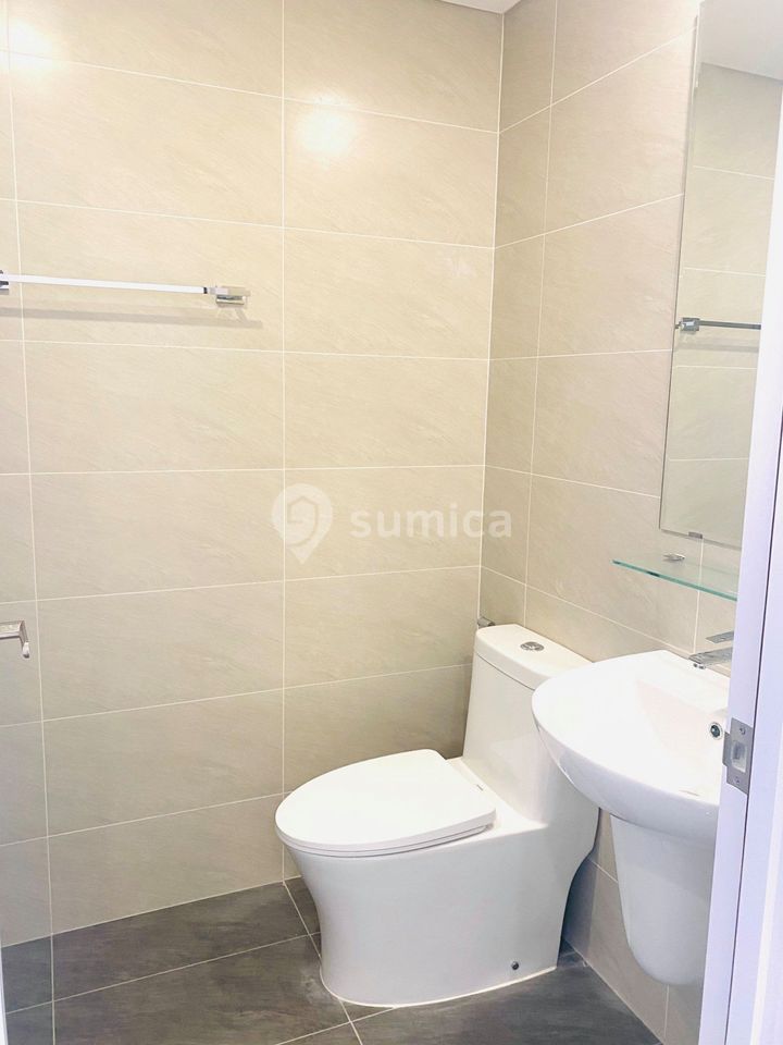 https://apis.sumica.ai/1/img/LJWKFiu_TcUBBA5BN9CeeWpNNJ_DhGwLW7SM21eWmW0/rs:fit:1024:1024/wm:0.375:ce:0:0:0.35/DjYLngtUdyVu5ea-/Xu96QIgwd5giPGSW/ttw469fNqIGailst.jpg