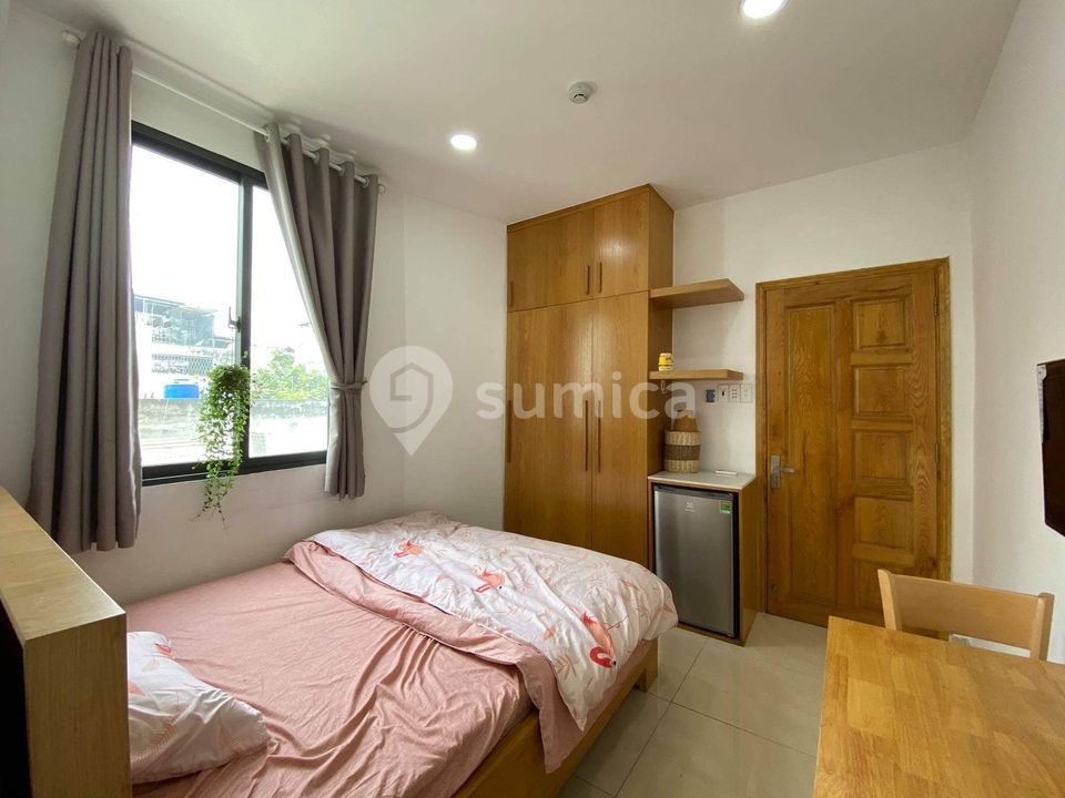 https://apis.sumica.ai/1/img/PflRTjjPXpe2_MmQ2K24JP_sWnkl6_5xUEELaPuv8zk/rs:fit:1024:1024/wm:0.375:ce:0:0:0.35/CzRXzFxWIiVuvuHu/Du96QIgwd5giPGSW/ttw469fNqIGailst.jpg
