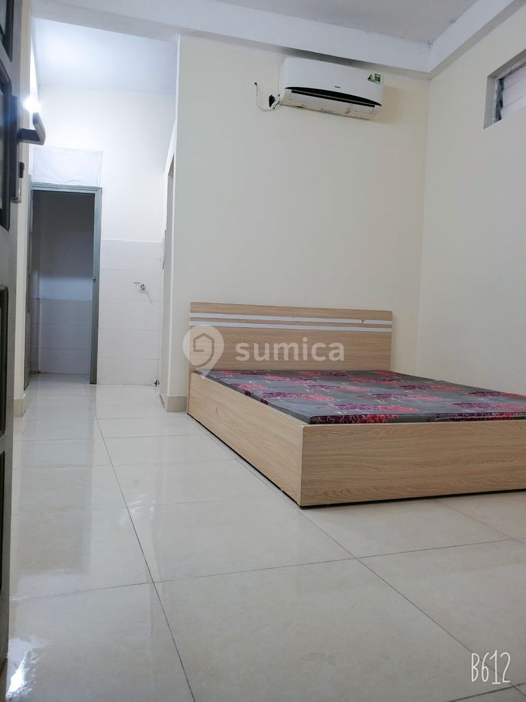 https://apis.sumica.ai/1/img/RK-HHY4NN01daoahtpdSqR_Q9dBeyZPQRUJUImBGuNI/rs:fit:1024:1024/wm:0.375:ce:0:0:0.35/DzACmQxWcSVuuLLs/Be96QIgwd5giPGSW/ttw469fNqIGailst.jpg
