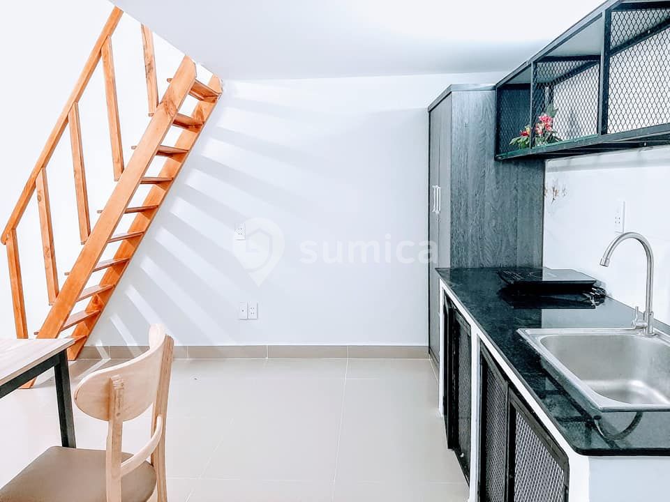 https://apis.sumica.ai/1/img/RyPu-E2nGxw31i4rvIt6uNKTxT8iR7z-nRaNuP1F_JA/rs:fit:1024:1024/wm:0.375:ce:0:0:0.35/XGYGmlxTfCVuvrXr/Du96QIgzd8B1OjWW/tY9tvNKd_Ymc0Ah5.jpg