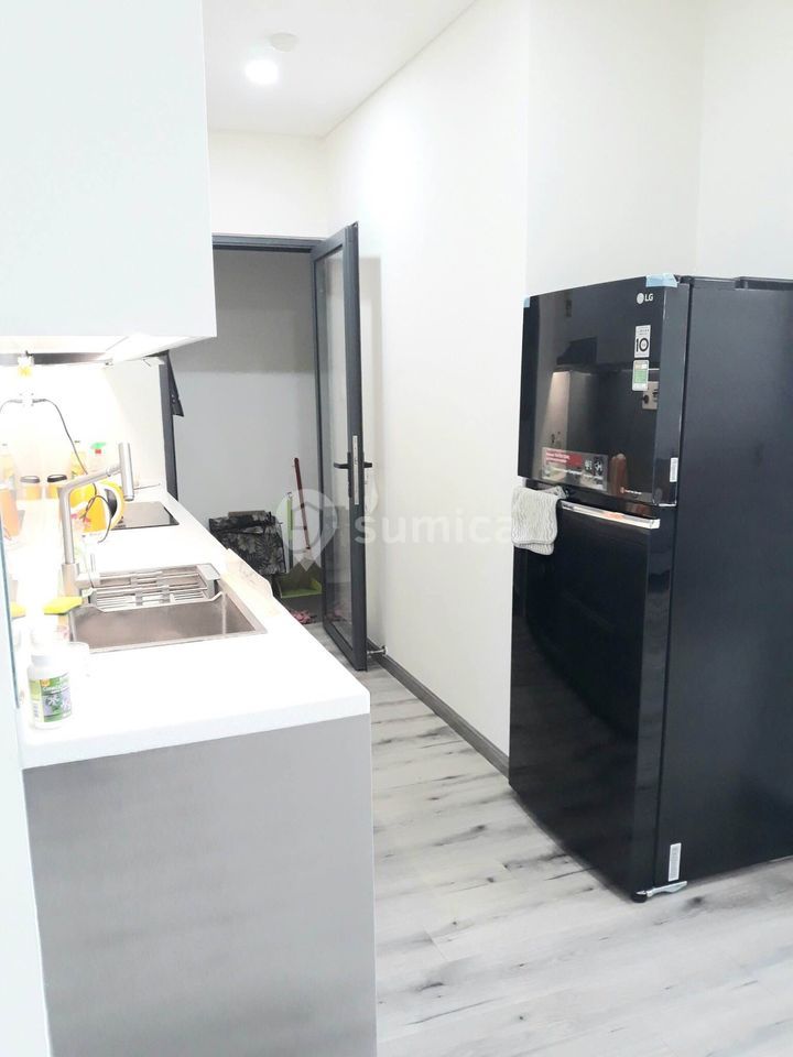 https://apis.sumica.ai/1/img/S8xkF-0s3jiET93Itf8n3rV_tOFvCSr3rL3a3M58A4Y/rs:fit:1024:1024/wm:0.375:ce:0:0:0.35/WjYKyQ1fIiVu5LTu/BO96QIgwd5giPGSW/ttw469fNqIGailst.jpg