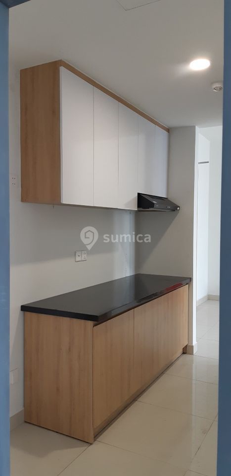 https://apis.sumica.ai/1/img/SVzpEOVEbptkmE41aI_jI8pVo4nLbZf9jrc5Kkyb6js/rs:fit:1024:1024/wm:0.375:ce:0:0:0.35/XzZSmVlfIiVu5brp/De96QIgwd5giPGSW/ttw469fNqIGailst.jpg