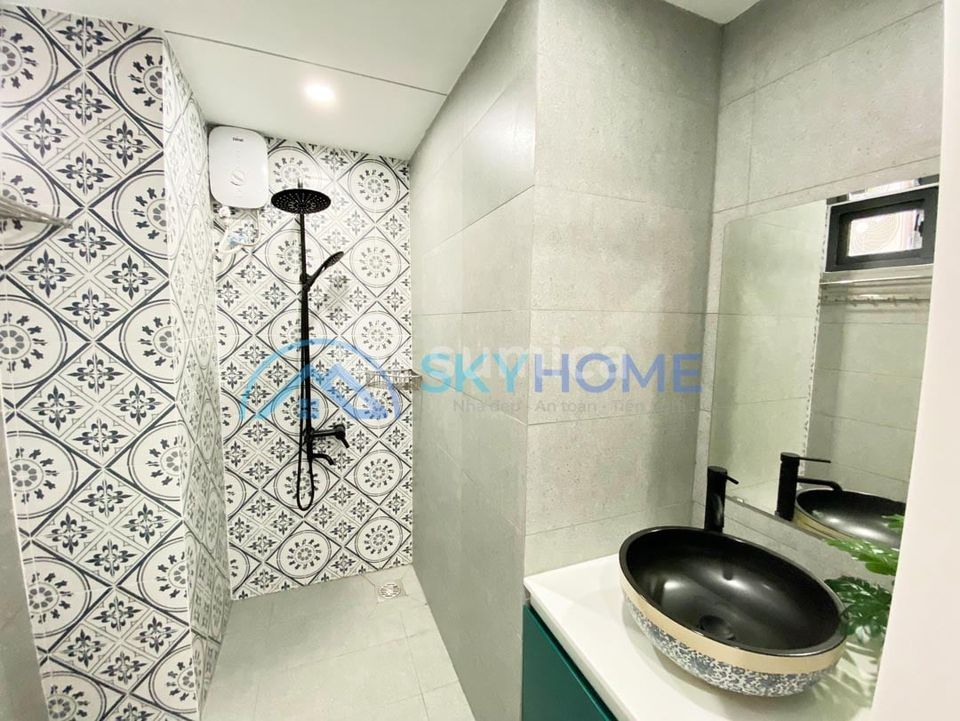 https://apis.sumica.ai/1/img/Uhi7IIhp7kS6fW9KaY0aRZig75onodx9p6ieTvxbYTE/rs:fit:1024:1024/wm:0.375:ce:0:0:0.35/X2ZVzQZRdCVuvbrt/CO96QIgwd5giPGSW/ttw469fNqIGailst.jpg