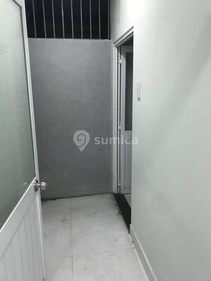 https://apis.sumica.ai/1/img/W0UZwexIwdB1Lx86IkeoDhInx3s6PSmnZAyzIHS53wE/rs:fit:1024:1024/wm:0.375:ce:0:0:0.35/WTNVzwoCdCVuvefs/WO96QIgwd5giPGSW/ttw469fNqIGailst.jpg
