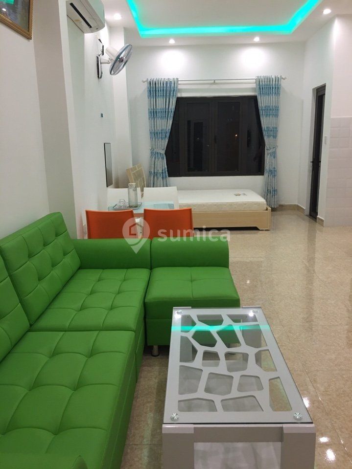 https://apis.sumica.ai/1/img/WL-zR3BbXBNH6z23lG2xF33U4h5GrvgU7lzdfIW4CTE/rs:fit:1024:1024/wm:0.375:ce:0:0:0.35/AyFGngYEKGV7u7C4/CbMjF5wxaNk4ZyDc.jpg