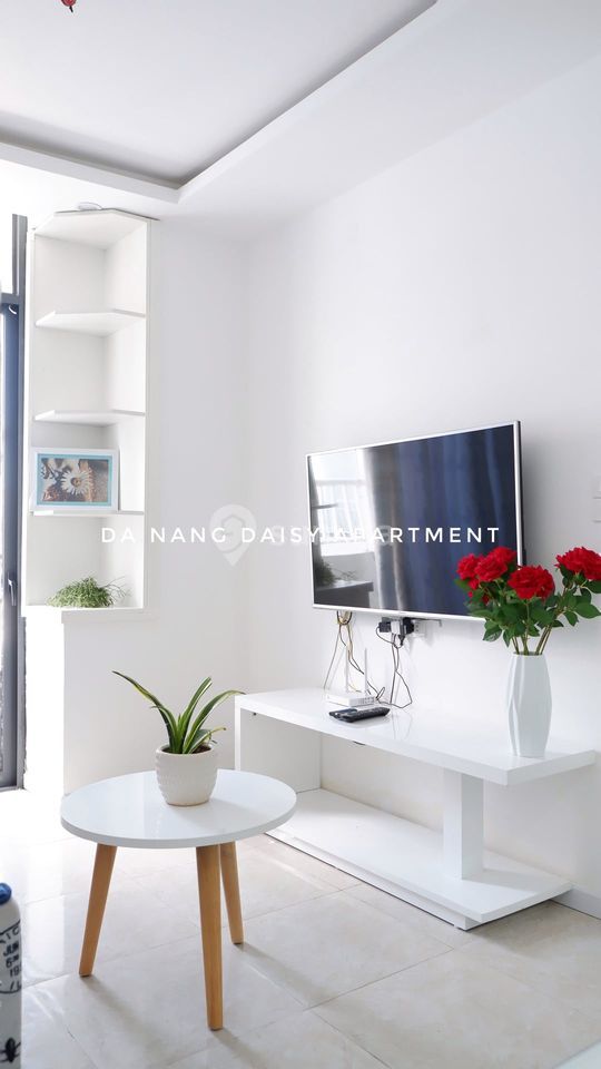https://apis.sumica.ai/1/img/Xzi4BcN4ByG6qpKFtQTGhQo6f8RL46UyJafqNqdlU9E/rs:fit:1024:1024/wm:0.375:ce:0:0:0.35/CGYHyVpXdSVu7-Tp/Ce96QIgwd5guOWGW/tos0uNHA_ITK3Ah4.jpg
