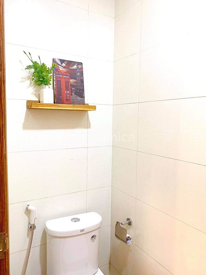 https://apis.sumica.ai/1/img/YOT0Ek5bt4wd-IMxvd_7VnGG2CNEncqosR8URvQfDz8/rs:fit:1024:1024/wm:0.375:ce:0:0:0.35/CWQFywoEICVuubHk/Du96QIgzd5kvNGWW/44tp7YTA_IGfjwss.jpg