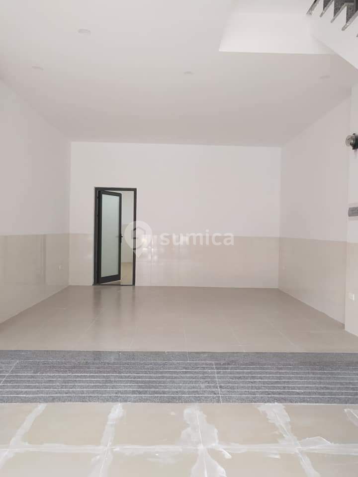 https://apis.sumica.ai/1/img/_3E3taRdpzXu2dMucBI5pV40aVjbN5FzccUgMeGguOM/rs:fit:1024:1024/wm:0.375:ce:0:0:0.35/FytHzl4MN2R66O2k/XrYgH5VlNdc4ZyDc.jpg