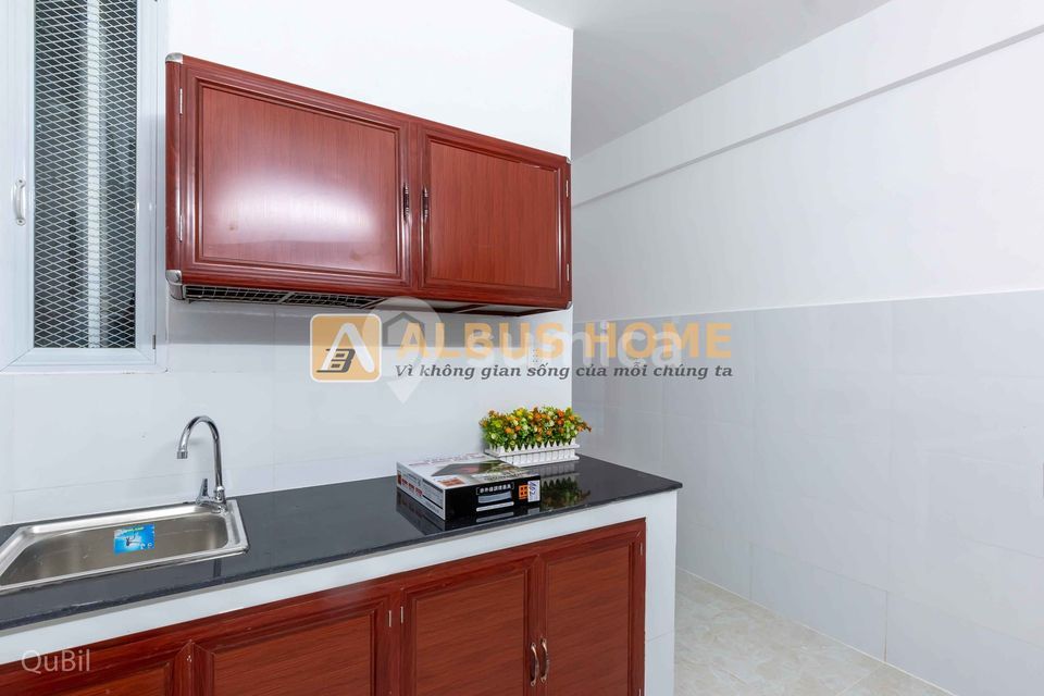 https://apis.sumica.ai/1/img/_3vHxLEWvsEsPJ8_doSCIDoK_WWVfDcAuPTop9Clf8c/rs:fit:1024:1024/wm:0.375:ce:0:0:0.35/DzBVygdUJSVu67W8/Xu96QIgwd5giPGSW/ttw469fNqIGailst.jpg