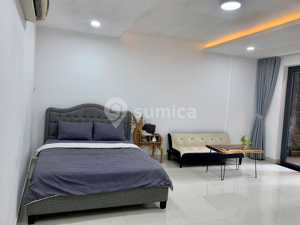 https://apis.sumica.ai/1/img/_wfnJd6OUnzLCwjo7z8O3eycYbX33jp6uRlcZIQpnIo/rs:fit:1024:1024/wm:0.375:ce:0:0:0.35/VTMEmgZSfCVu5bS_/Xu96QIgwd5giPGSW/ttw469fNqIGailst.jpg