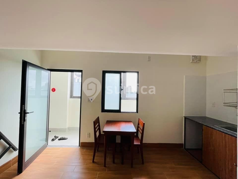 https://apis.sumica.ai/1/img/abGVxCmpzCgBF3g6ZqIDw-nGbmTkGBtSRYuJCw0FHPk/rs:fit:1024:1024/wm:0.375:ce:0:0:0.35/W2UKnQ5QfSVuvrLu/De96QIgwd5giPGSW/ttw469fNqIGailst.jpg