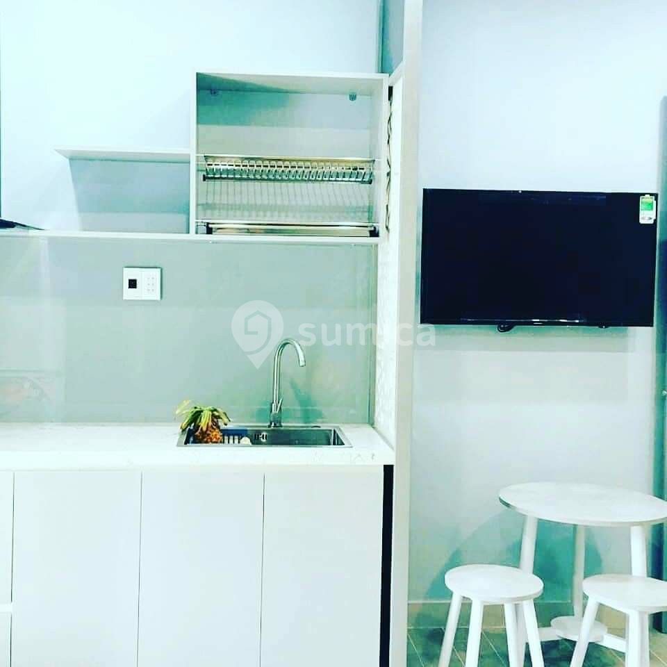 https://apis.sumica.ai/1/img/afBpXqljTb4udVsbTqvDJbnpTG4z8YVcWSkiGH70LNI/rs:fit:1024:1024/wm:0.375:ce:0:0:0.35/X2IKzAledyVu6-Dv/Xe96QIgwd5giPGSW/ttw469fNqIGailst.jpg