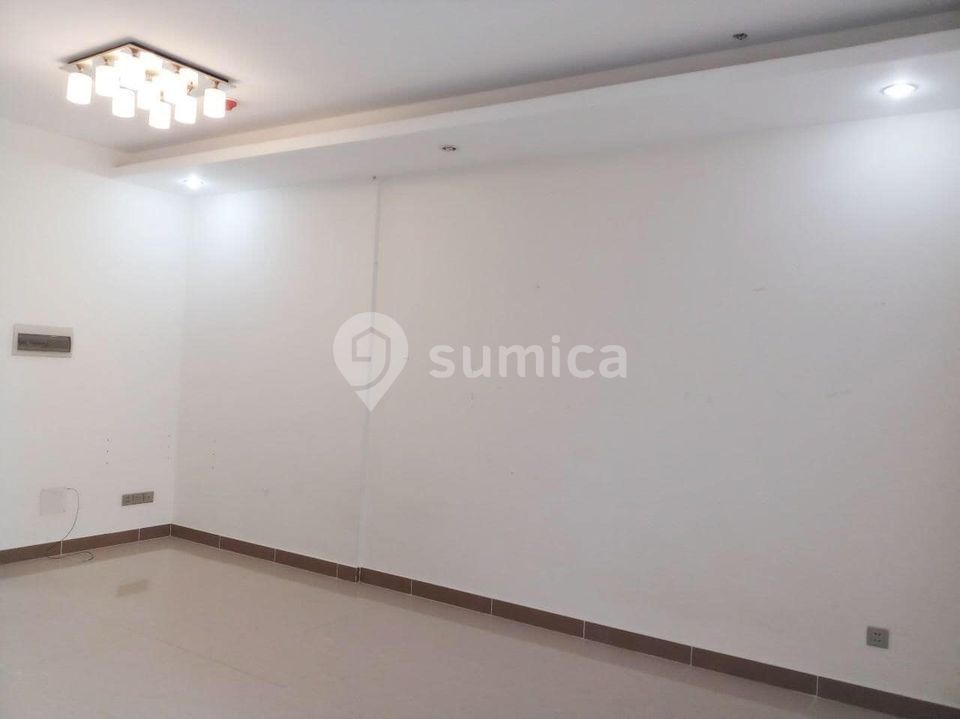 https://apis.sumica.ai/1/img/cRtMQHkoBC-J_cksijbtBk6OInq1arrce8eXRfWPN3M/rs:fit:1024:1024/wm:0.375:ce:0:0:0.35/VTdQnl5fIiVu5LPl/CO96QIgwd5giPGSW/ttw469fNqIGailst.jpg