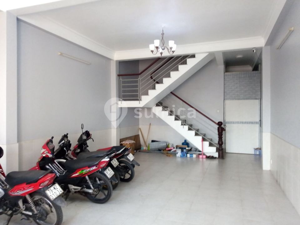 https://apis.sumica.ai/1/img/geOEqlMOwirdKTWoR9JfOO0ipEGkyfAX4-b3EAG8iYs/rs:fit:1024:1024/wm:0.375:ce:0:0:0.35/XWpRnQpSfSVu6rS-/Du96QIgwd5giPGSW/ttw469fNqIGailst.jpg