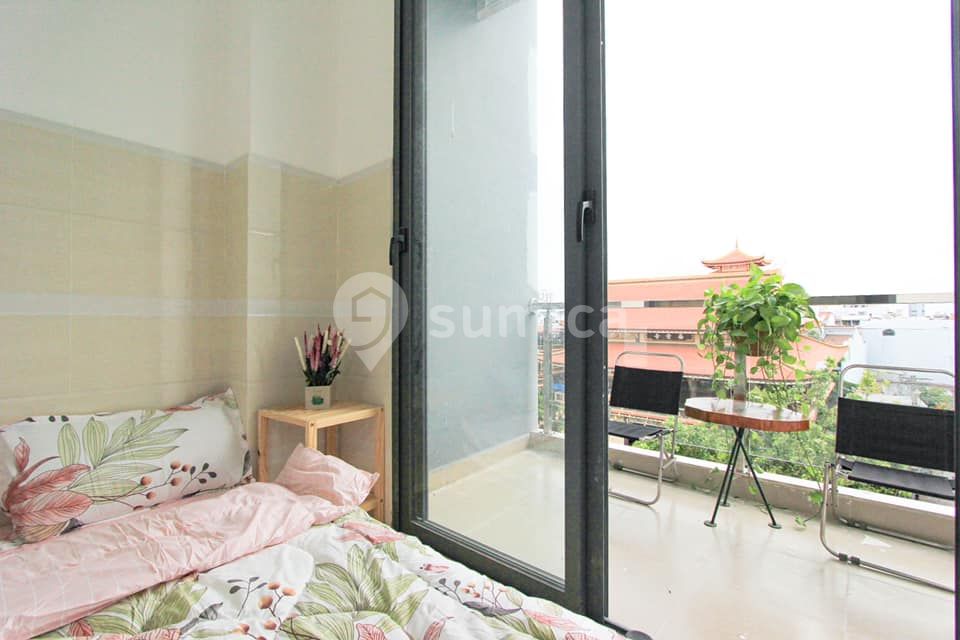 https://apis.sumica.ai/1/img/h7vF1iwKby63TymDbLivNE3TCMlJVFU8G7cJRGLFQ4E/rs:fit:1024:1024/wm:0.375:ce:0:0:0.35/XGAAzFwDdyVu5LXt/DO96QIgwd5giPGSW/ttw469fNqIGailst.jpg