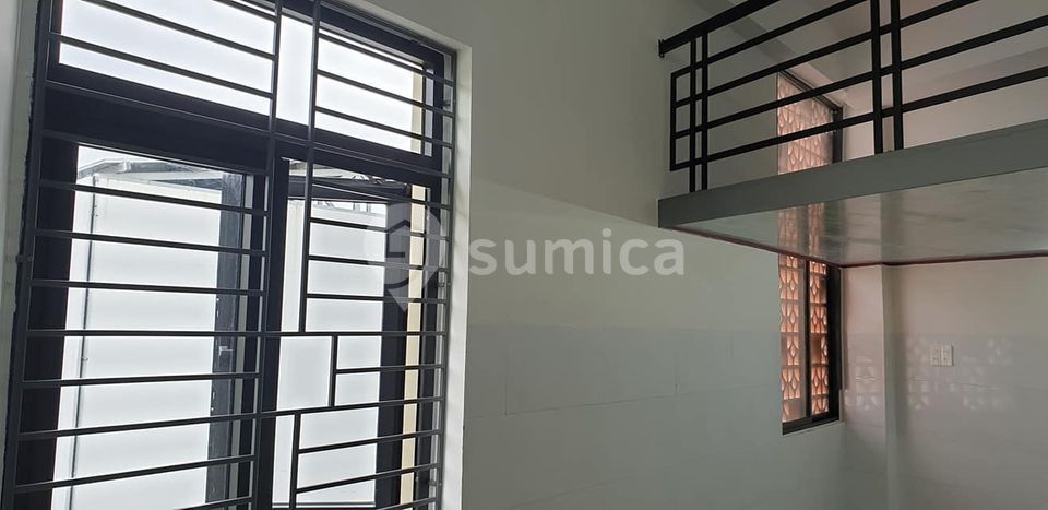 https://apis.sumica.ai/1/img/hr-dL1iejHKxUDWMrF_d5ACQIn-Nf7c0ga1vxqAue-0/rs:fit:1024:1024/wm:0.375:ce:0:0:0.35/DmJRnQ4DdyVu5Oft/C-96QIgwd5giPGSW/ttw469fNqIGailst.jpg