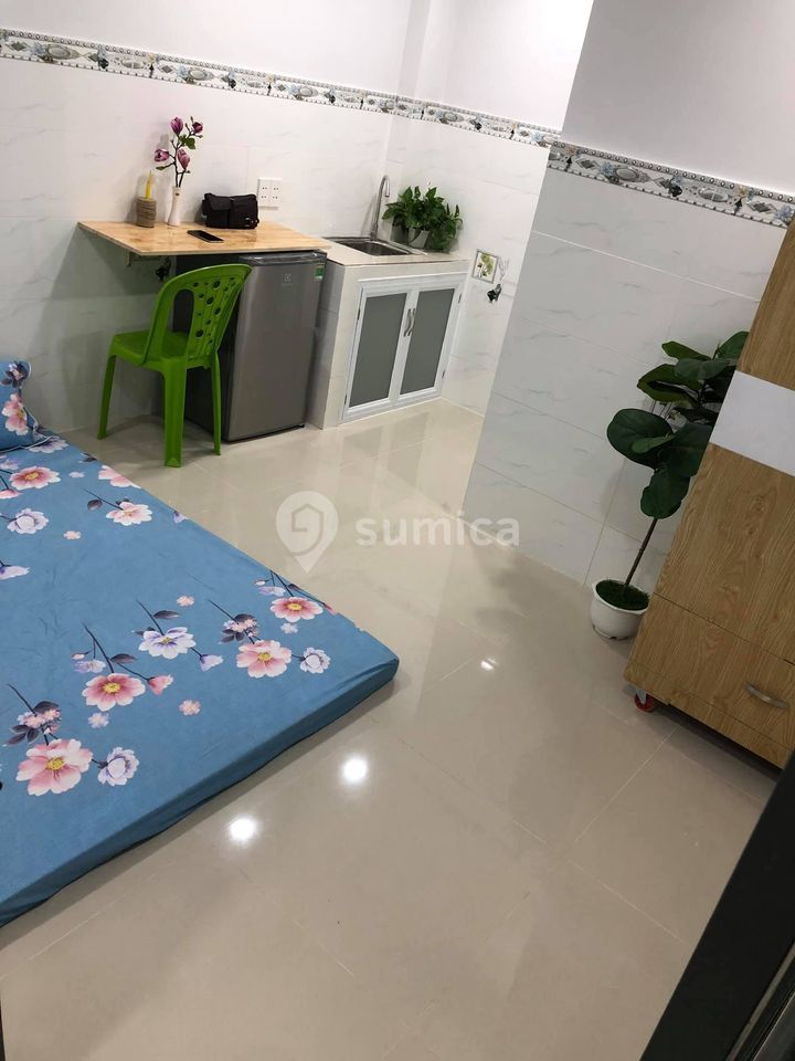https://apis.sumica.ai/1/img/j3hB17T5SeWfzgvYlETupub1w1jPZ5EpHdnTym7LaD8/rs:fit:1024:1024/wm:0.375:ce:0:0:0.35/VWEAzQ9eciVu67e4/WO96QIgwd5giPGSW/ttw469fNqIGailst.jpg