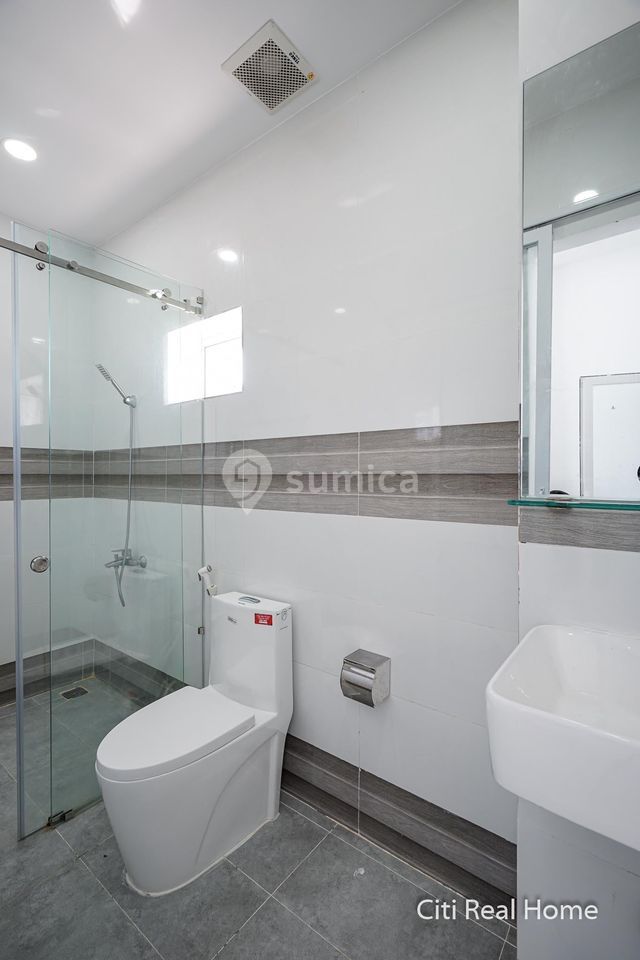 https://apis.sumica.ai/1/img/l1dxW8ooCgkNs8-EooCecxTz8flhIjpT7xp6GQ1ymSc/rs:fit:1024:1024/wm:0.375:ce:0:0:0.35/XDcBn14DcSVu5LPl/Ce96QIgwd5giPGSW/ttw469fNqIGailst.jpg