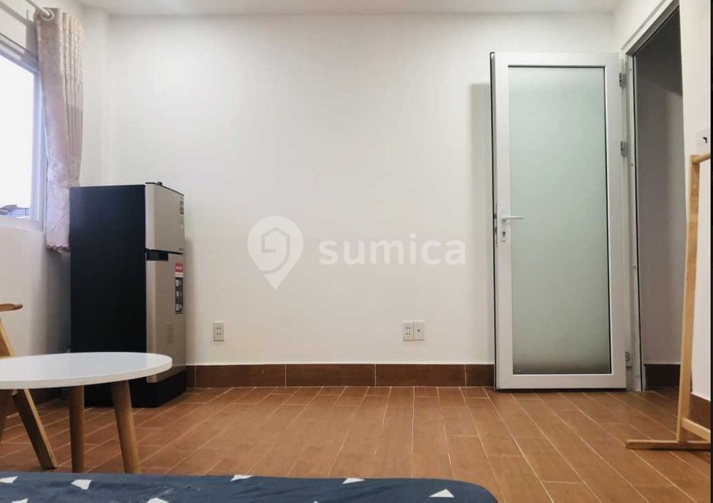 https://apis.sumica.ai/1/img/mFG3T3o_6n2j8-WnhSACm-H7G5MJwulFOjC2-iHmIjs/rs:fit:1024:1024/wm:0.375:ce:0:0:0.35/XzdQmllWdiVu6rfv/Wu96QIgwd5giPGSW/ttw469fNqIGailst/_Hxb-Q.jpg