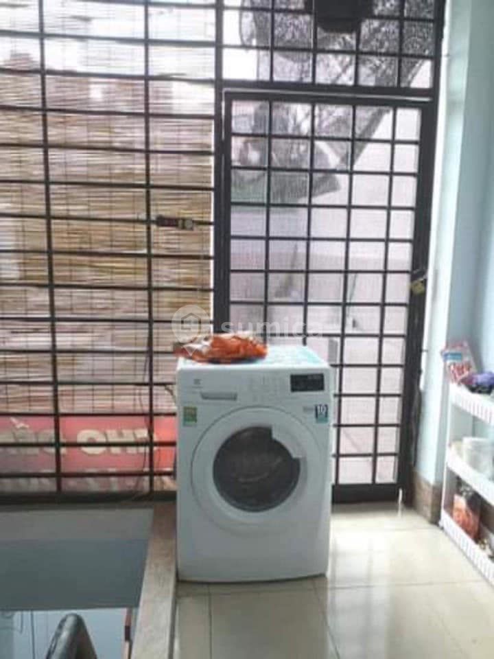 https://apis.sumica.ai/1/img/ndCqyVF_NN1XnhUeEHctm4_LtD9XO8SsdsGZ-PZsbc8/rs:fit:1024:1024/wm:0.375:ce:0:0:0.35/XmcFnVkFdSVuubvs/Ce96QIgzd5kvNGWW/44tp7YTA_IGfjwss.jpg