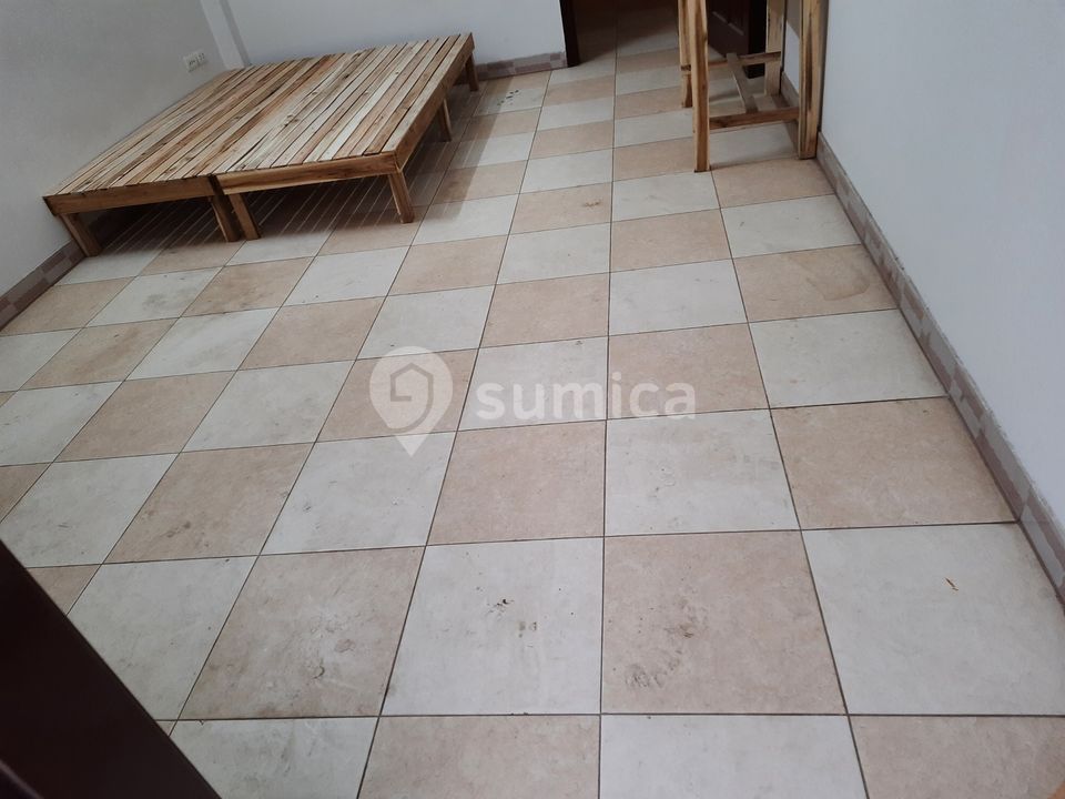 https://apis.sumica.ai/1/img/njszGVgnG0doJpsOS_GKK8IU_700zRM5AltalPBQ-zQ/rs:fit:1024:1024/wm:0.375:ce:0:0:0.35/WGdSzAtWdCVu6-Hk/De96QIgwd5giPGSW/ttw469fNqIGailst.jpg