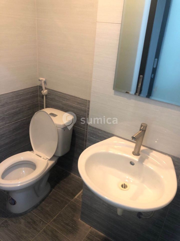 https://apis.sumica.ai/1/img/pcwMERsOMiYvE_3OGXwHb8NEuCR9HW5QLlFBKBG5Zes/rs:fit:1024:1024/wm:0.375:ce:0:0:0.35/WWMDmFwCdSVuvrC-/CO96QIgwd5giPGSW/ttw469fNqIGailst.jpg