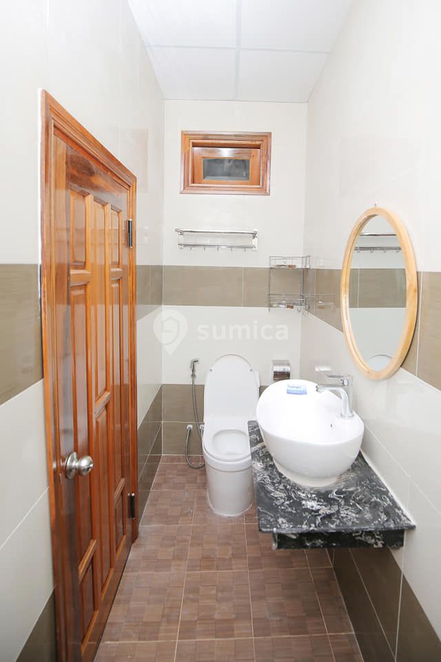 https://apis.sumica.ai/1/img/r7CqokjVuaZBso6WKv7GOZZ3VnKRHi_PegSdFGenkPU/rs:fit:1024:1024/wm:0.375:ce:0:0:0.35/WWpSnlxTcCVu67Pk/We96QIgwd5giPGSW/ttw469fNqIGailst.jpg