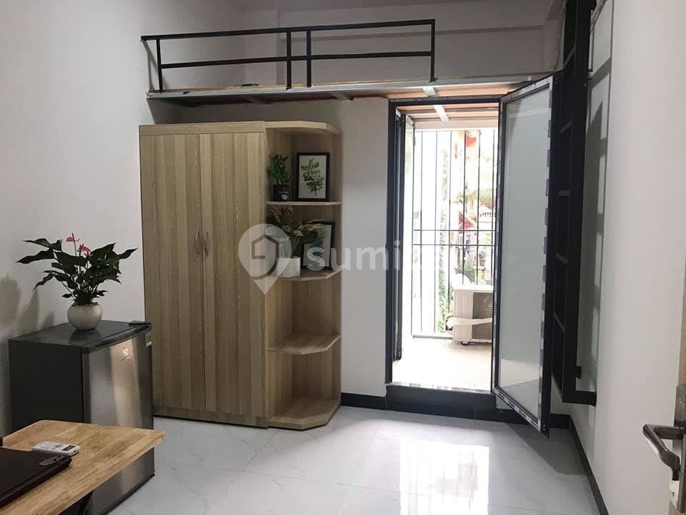 https://apis.sumica.ai/1/img/rxvKTRjvK3pL3vePD2P8-59zlrcdwL4V9iQ4-sMfv50/rs:fit:1024:1024/wm:0.375:ce:0:0:0.35/X2EKyAZVciVu6rfu/Xe96QIgwd5giPGSW/ttw469fNqIGailst.jpg