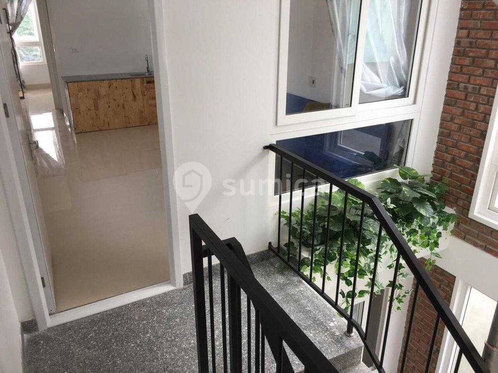 https://apis.sumica.ai/1/img/tKk1hQ9YpW3Rxr-MrDTSR5m2vkd_KJDv3F5wixP9oFg/rs:fit:1024:1024/wm:0.375:ce:0:0:0.35/DCcLkQgDK2Ny6een/RvY-G5kxIss4ZyDc.jpg