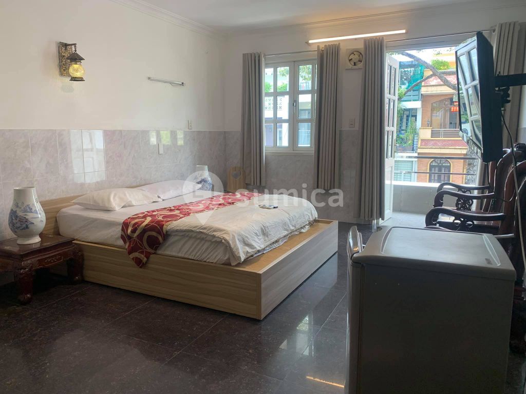 https://apis.sumica.ai/1/img/w1fE5gi8kwq02945mfmZlQvDhKM-diw0M3IWKoTEwqw/rs:fit:1024:1024/wm:0.375:ce:0:0:0.35/XzEDyg1WdCVuvrC-/Cu96QIgwd5giPGSW/ttw469fNqIGailst.jpg