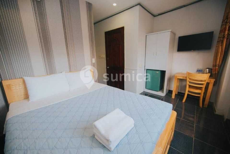 https://apis.sumica.ai/1/img/wOnzZQd4eeAC6UcTpuL1a4iNHj2QTv8ogIYaX5MDIcI/rs:fit:1024:1024/wm:0.375:ce:0:0:0.35/XjdVxA8EdSVuurbs/C-96QIgzd5kvNGOW/st5vutCc_oCbjQwr/_GZF-Q.jpg