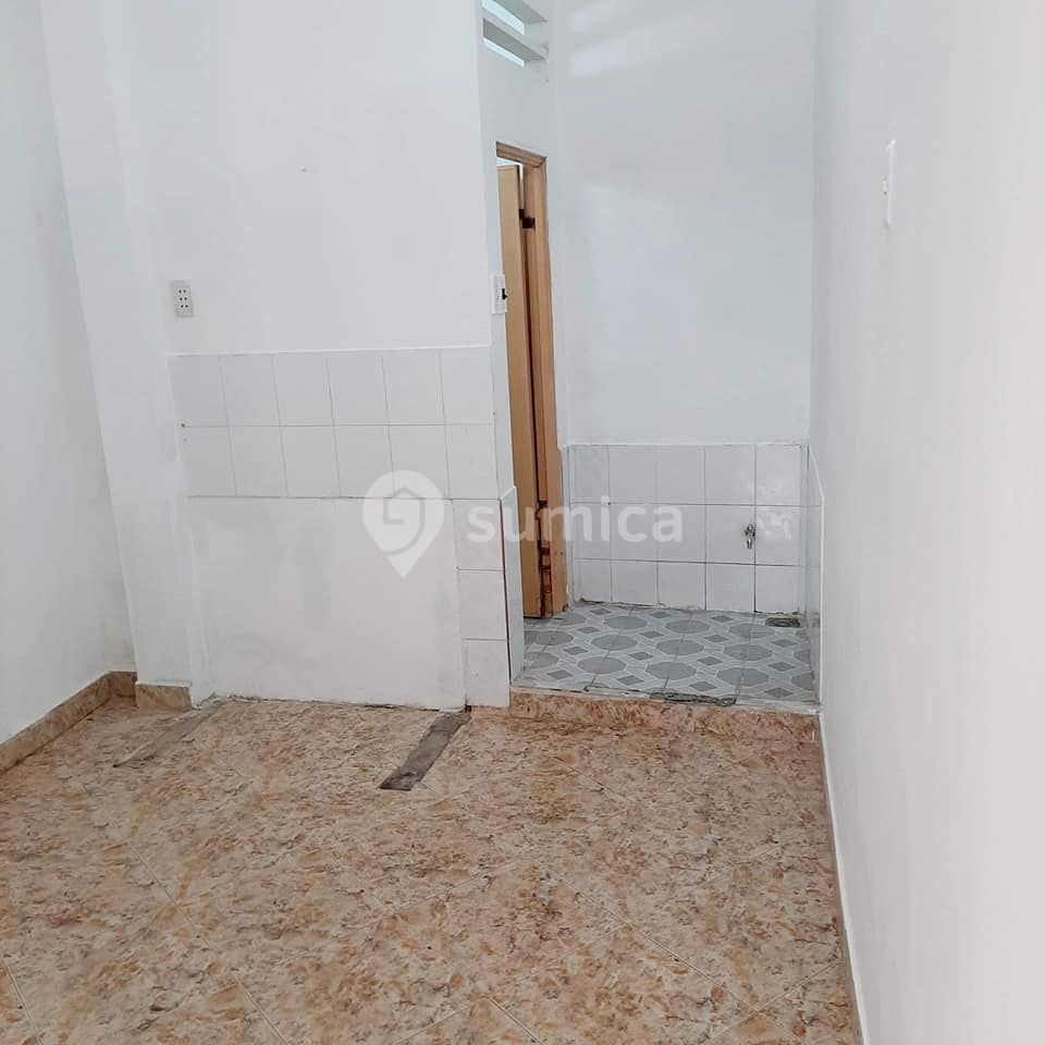 https://apis.sumica.ai/1/img/xYpd2YQ5rCGXurpIUPFPyyDO5WcG5sgd3d2af3wLgJc/rs:fit:1024:1024/wm:0.375:ce:0:0:0.35/CzAHnQxScCVuv7O_/CO96QIgzd5kmaWWW/stw07IKZrNPPiAB6.jpg