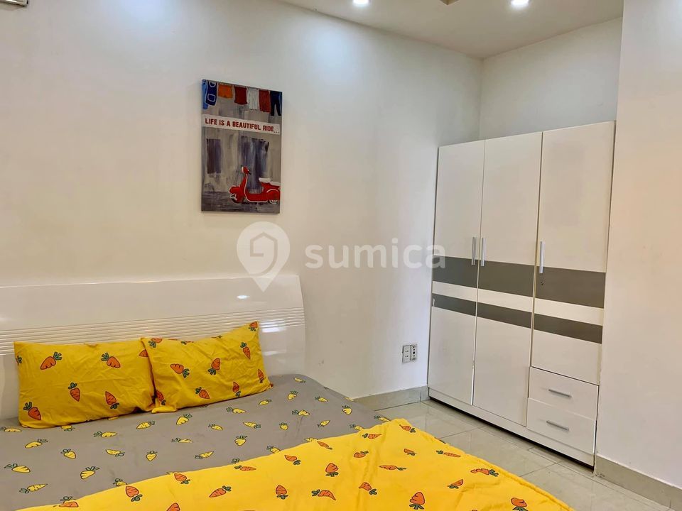 https://apis.sumica.ai/1/img/yyL-QJLFHKnlYVzRreJ3movYvmjdtq83Qnd7HOv-8h8/rs:fit:1024:1024/wm:0.375:ce:0:0:0.35/XWIBxF1TciVuuLHl/Be96QIgwd5giPGSW/ttw469fNqIGailst.jpg