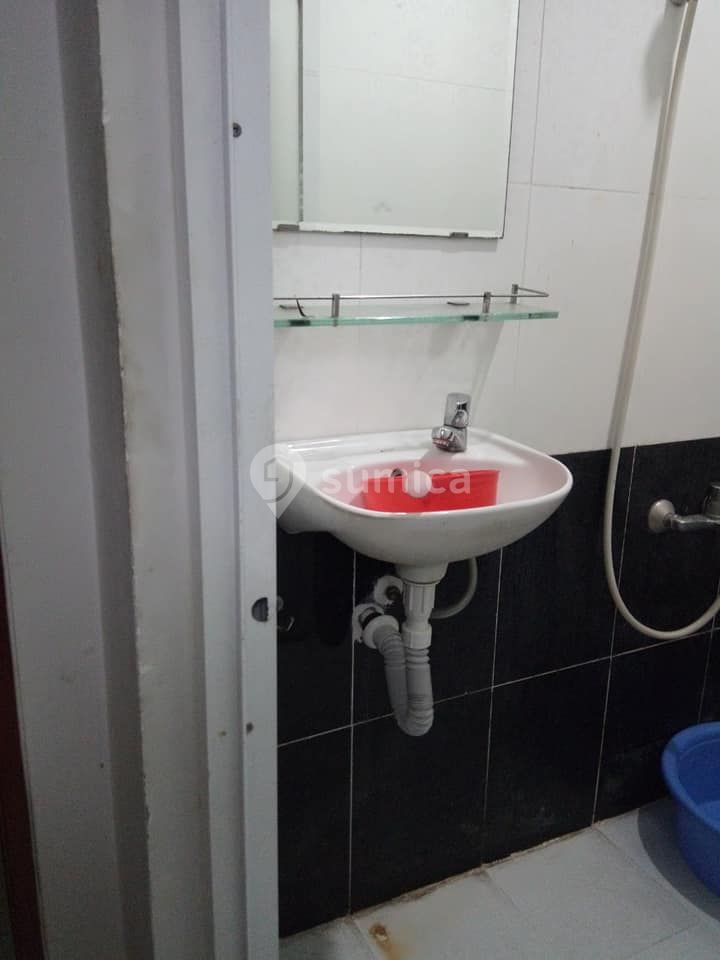 https://apis.sumica.ai/1/img/yz8RZE5a0IW8weQyeLUHy13vOYmlEygugHs9JXT1guk/rs:fit:1024:1024/wm:0.375:ce:0:0:0.35/VWNSxFlXcCVu5Lfu/C-96QIgwd5giPGSW/ttw469fNqIGailst.jpg